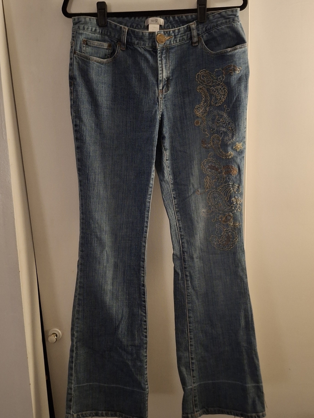 Metro 7 Women’s Blue Embroidered Bootcut Jeans
